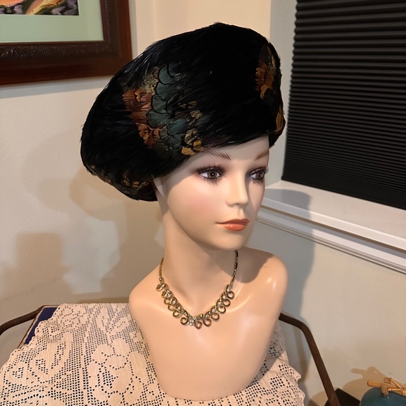 Pheasant Feather Hat / MCM High Fashion or Costume Hat of Black & Brown Feathers - Picture 3 of 14